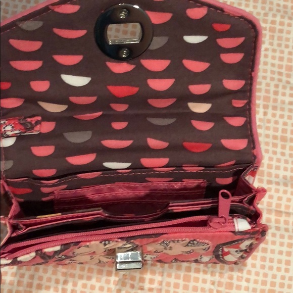 Vera Bradley Wristlet. Turn Lock wallet - Picture 2 of 2